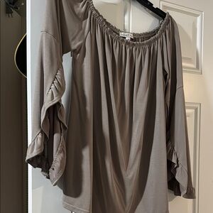 Moa Moa Brown Ruffled 3/4 Sleeve Blouse